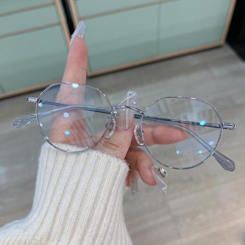 眼镜时尚:丹阳眼镜引领行业潮流