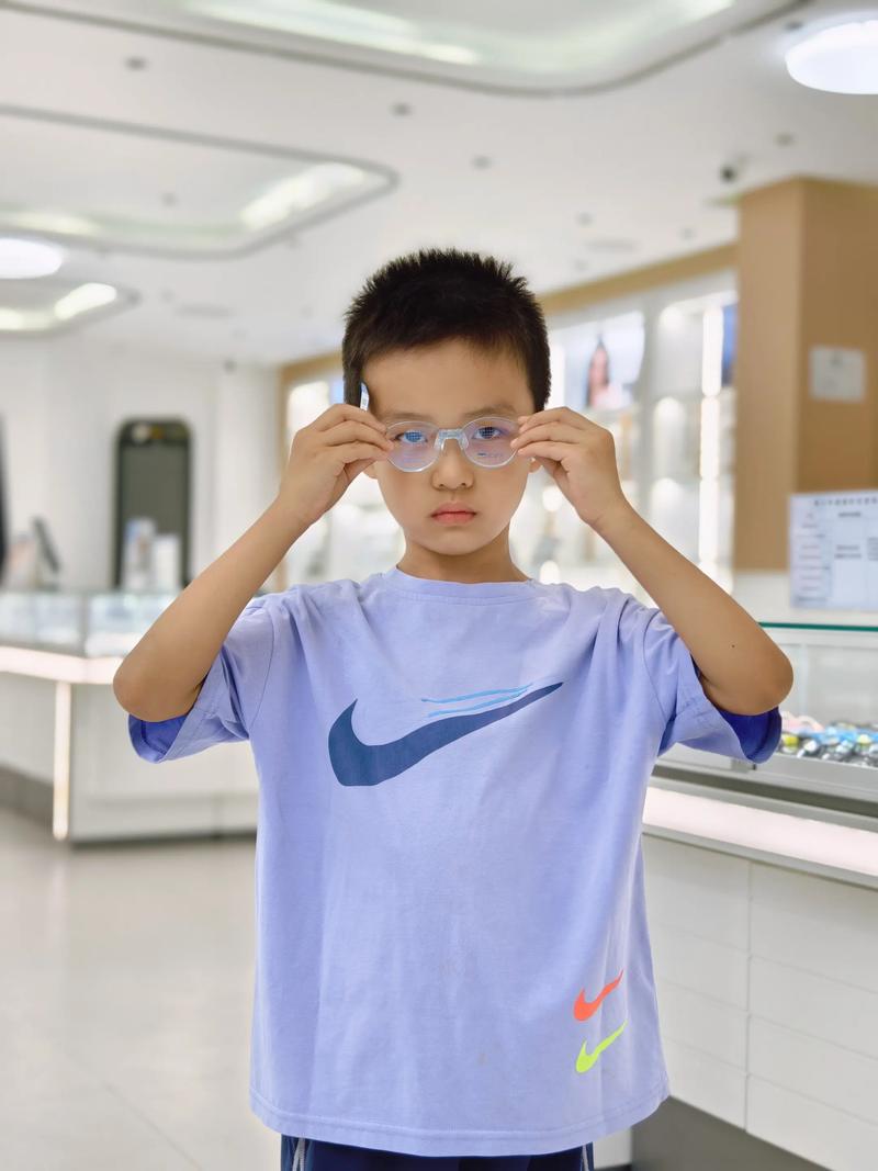 太阳镜批发：探寻市场的风向标